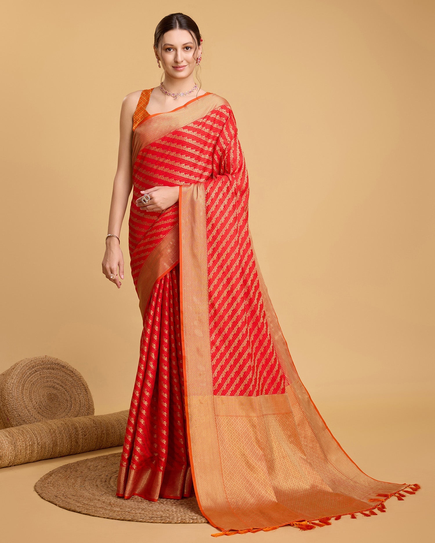 Vedant Vastram Soft Litchi Silk Kanjeevaram Silk Saree - Red | Grocsy