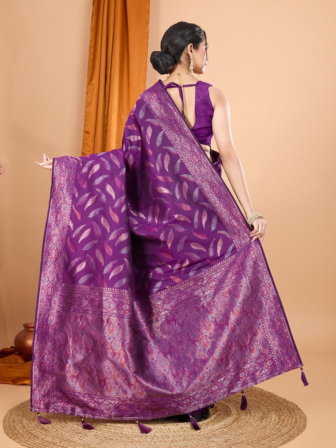 Vedant Vastram Soft Litchi Silk Banarasi Silk Jacquard Saree - Wine | Grocsy