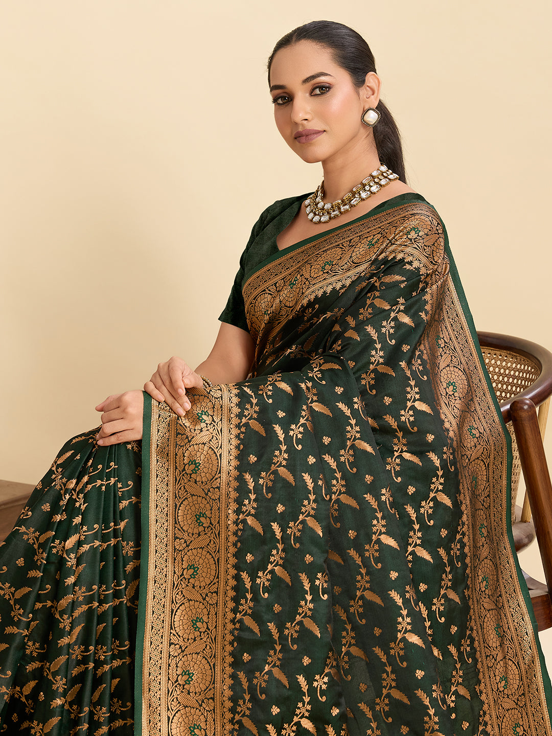 Vedant Vastram Soft Litchi Silk Banarasi Silk Jacquard Saree - Green | Grocsy