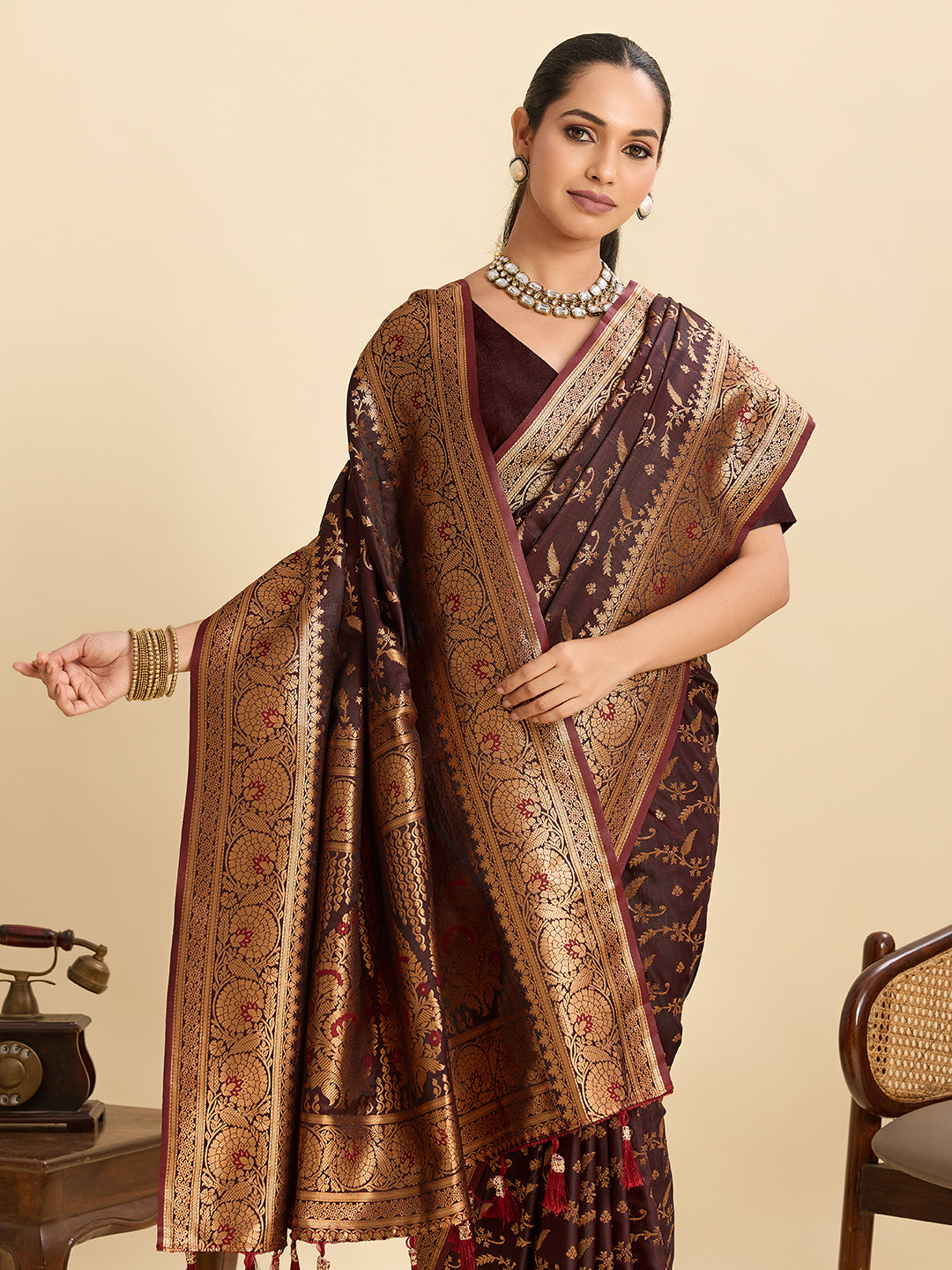 Vedant Vastram Soft Litchi Silk Banarasi Silk Jacquard Saree - Maroon | Grocsy