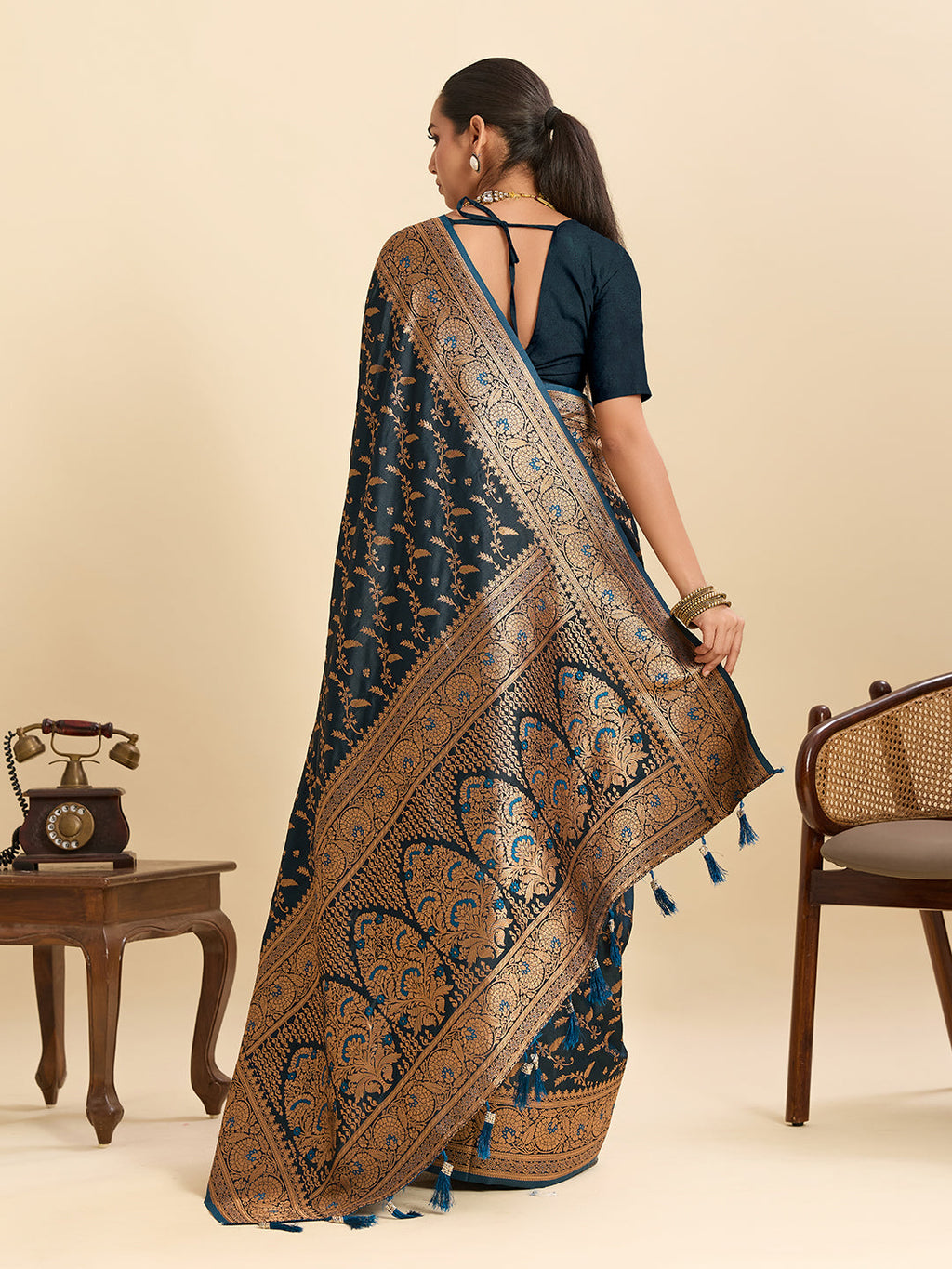Vedant Vastram Soft Litchi Silk Banarasi Silk Jacquard Saree - Navy Blue | Grocsy