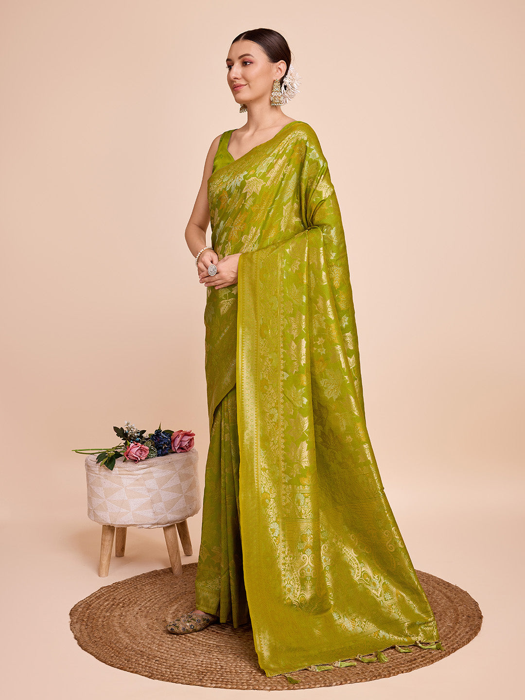 Vedant Vastram Soft Litchi Silk Banarasi Silk Saree - Olive | Grocsy