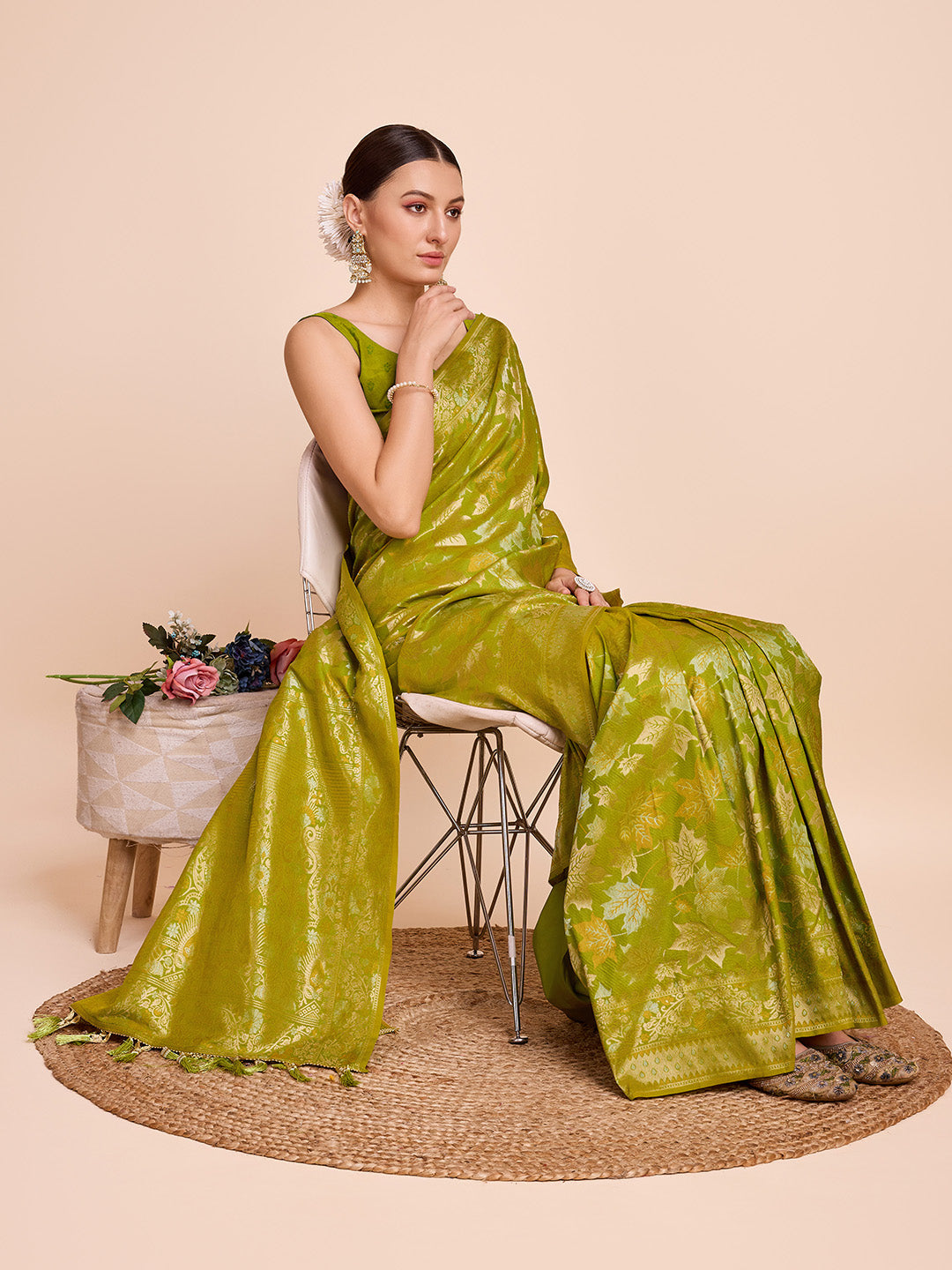 Vedant Vastram Soft Litchi Silk Banarasi Silk Saree - Olive | Grocsy