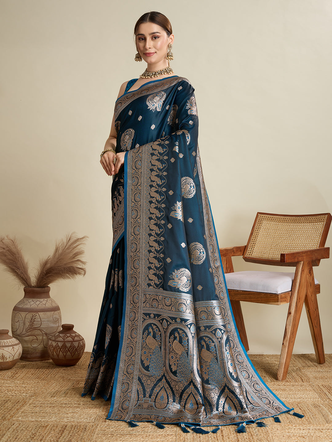 Vedant Vastram Soft Litchi SIlk Banarasi Silk Jacquard Saree - Firozi | Grocsy