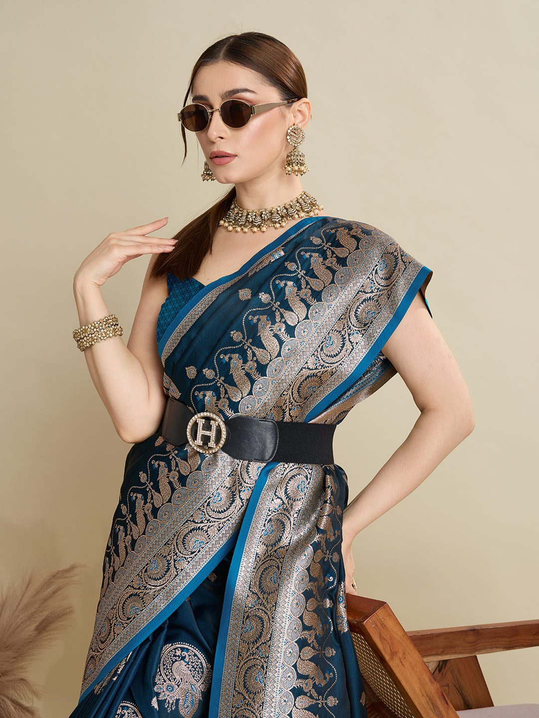 Vedant Vastram Soft Litchi SIlk Banarasi Silk Jacquard Saree - Firozi | Grocsy