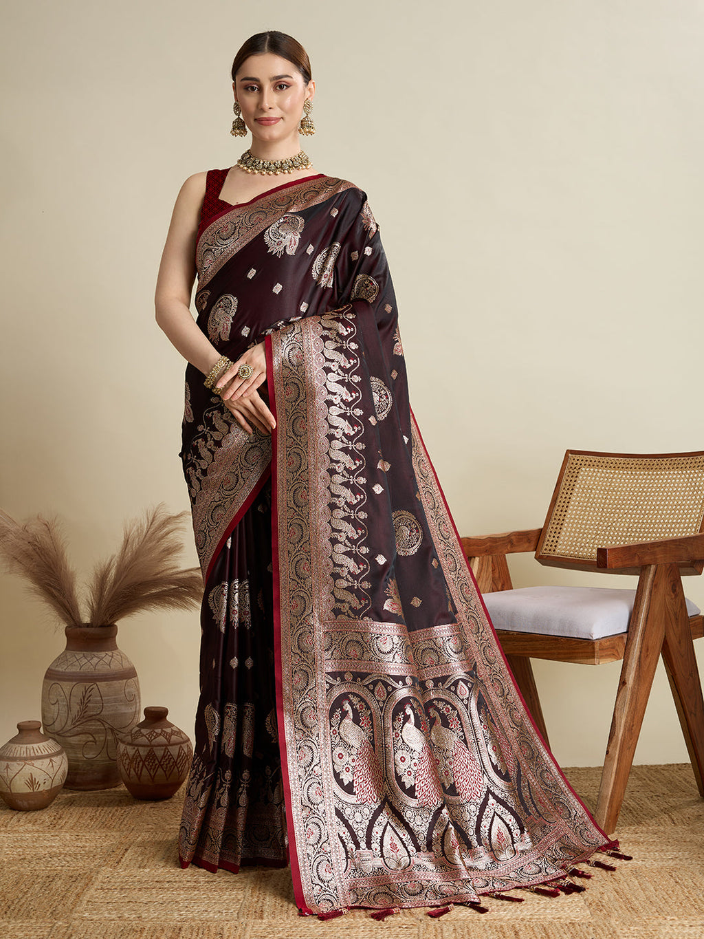 Vedant Vastram Soft Litchi SIlk Banarasi Silk Jacquard Saree - Maroon | Grocsy
