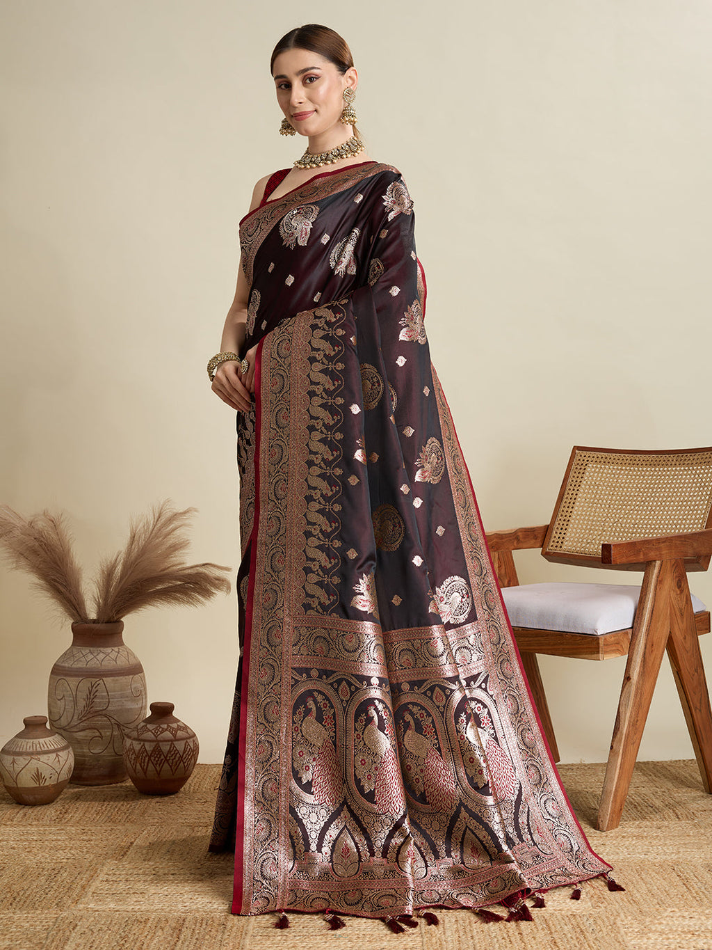 Vedant Vastram Soft Litchi SIlk Banarasi Silk Jacquard Saree - Maroon | Grocsy