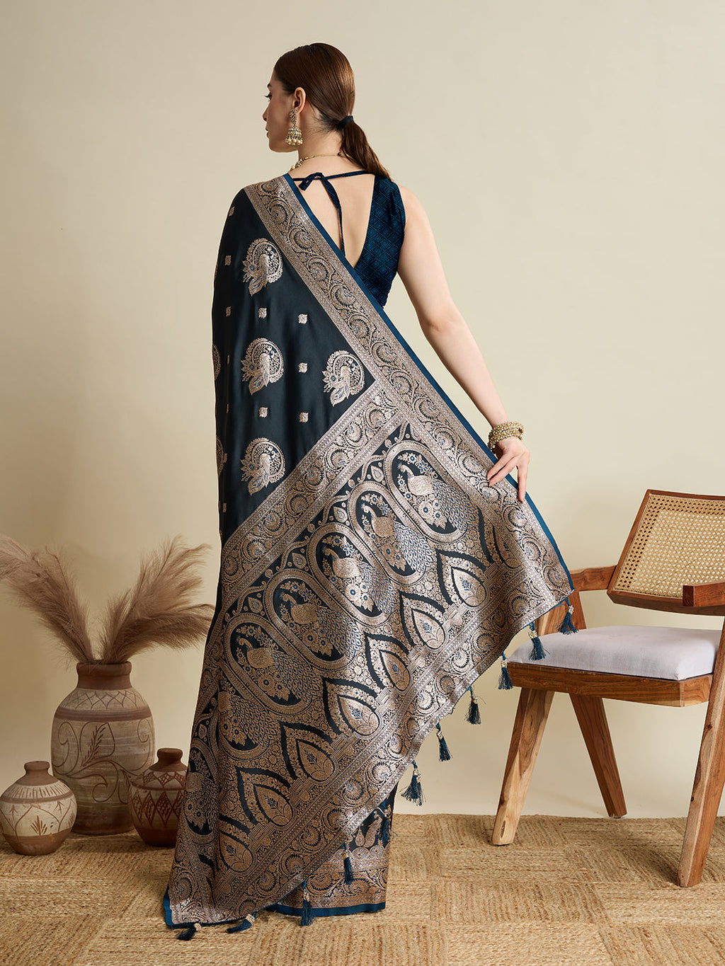 Vedant Vastram Soft Litchi SIlk Banarasi Silk Jacquard Saree - Navy Blue | Grocsy