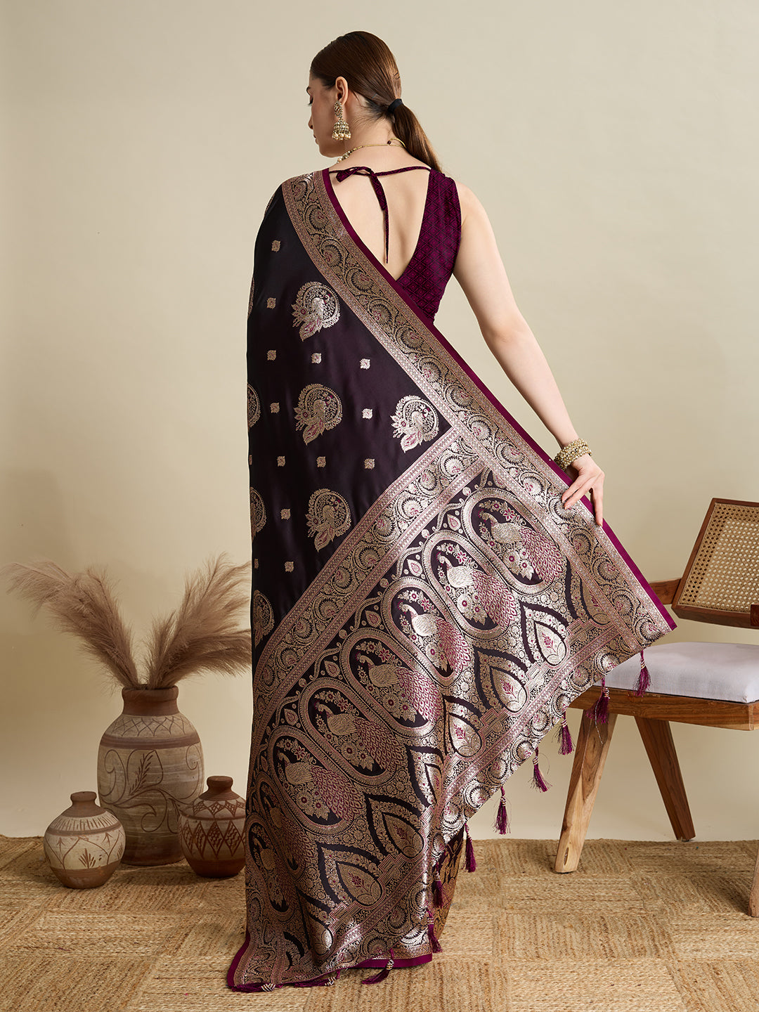 Vedant Vastram Soft Litchi SIlk Banarasi Silk Jacquard Saree - Wine | Grocsy