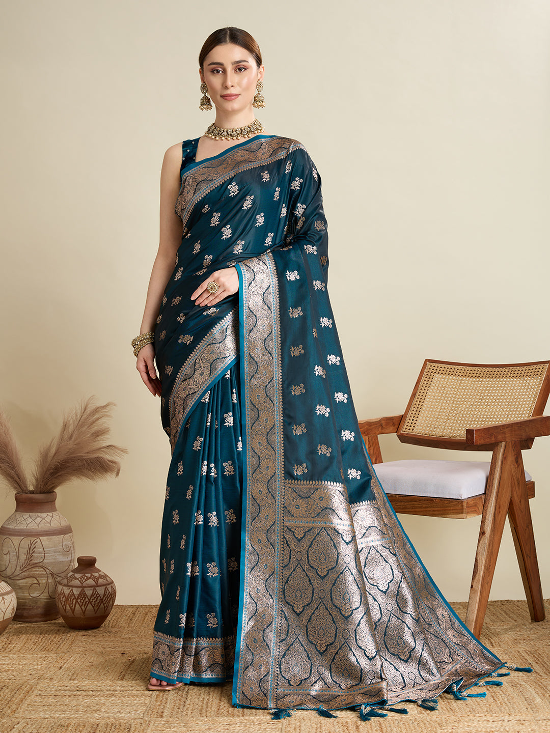 Vedant Vastram Soft Litchi SIlk Banarasi Silk Jacquard Saree - Firozi | Grocsy