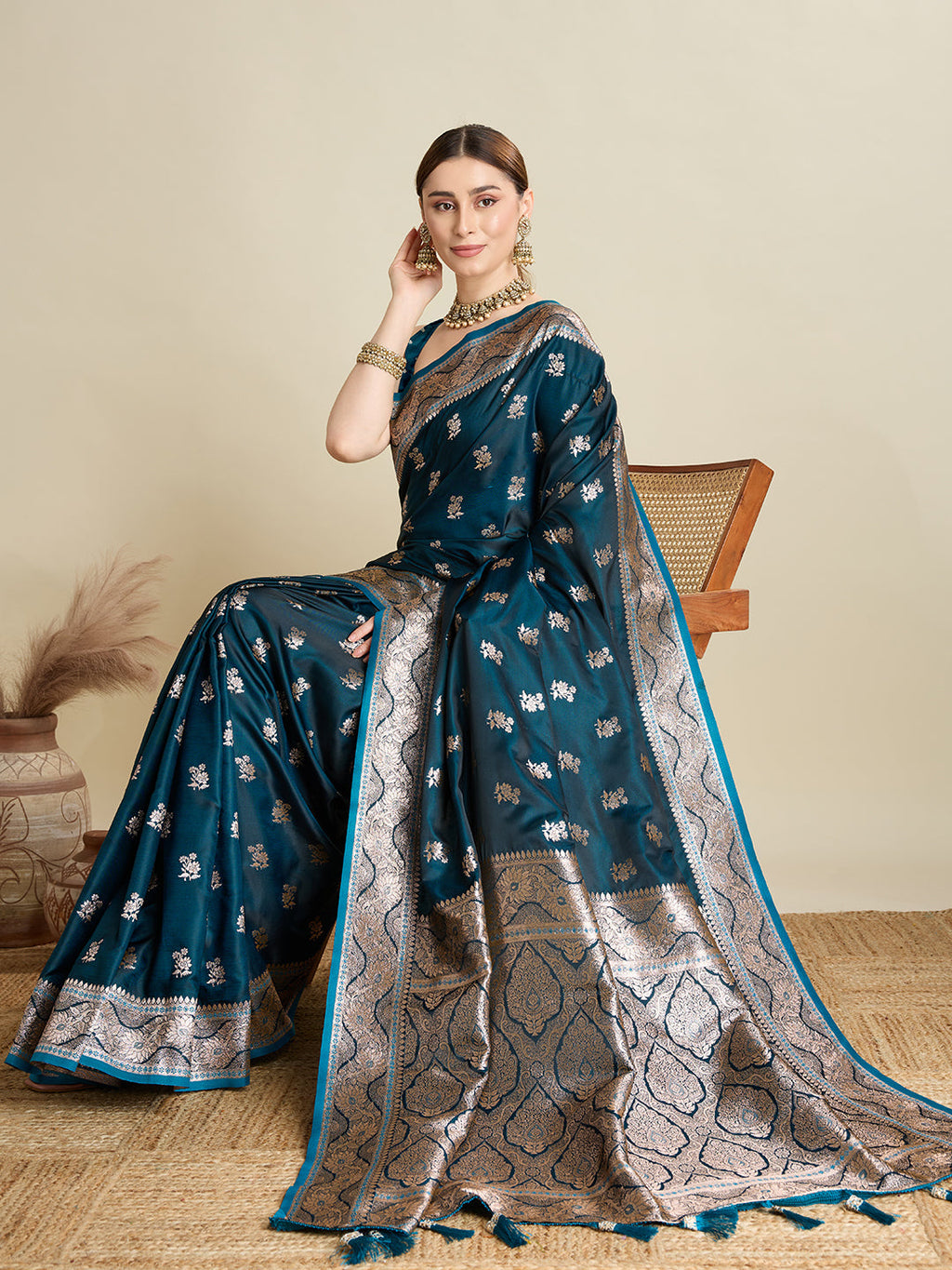 Vedant Vastram Soft Litchi SIlk Banarasi Silk Jacquard Saree - Firozi | Grocsy