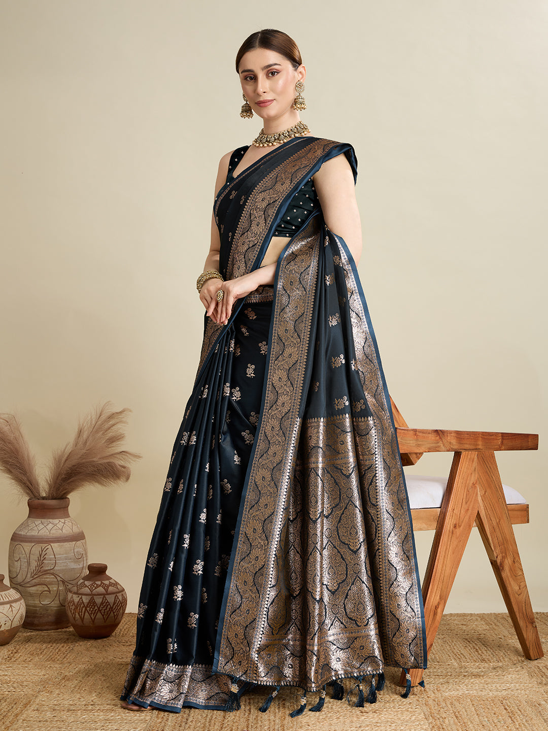 Vedant Vastram Soft Litchi SIlk Banarasi Silk Jacquard Saree - Navy Blue | Grocsy