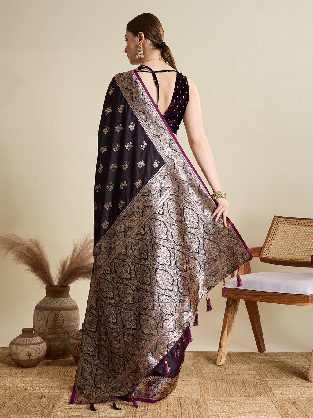 Vedant Vastram Soft Litchi SIlk Banarasi Silk Jacquard Saree - Wine | Grocsy