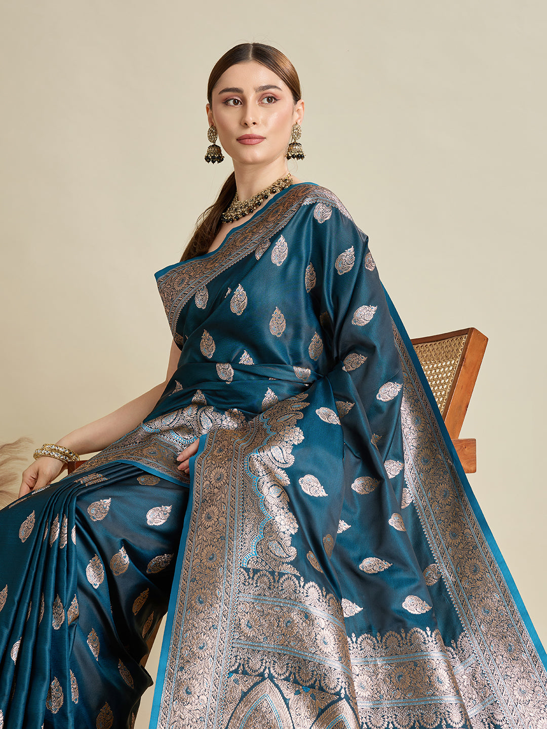 Vedant Vastram Soft Litchi SIlk Banarasi Silk Jacquard Saree - Firozi | Grocsy