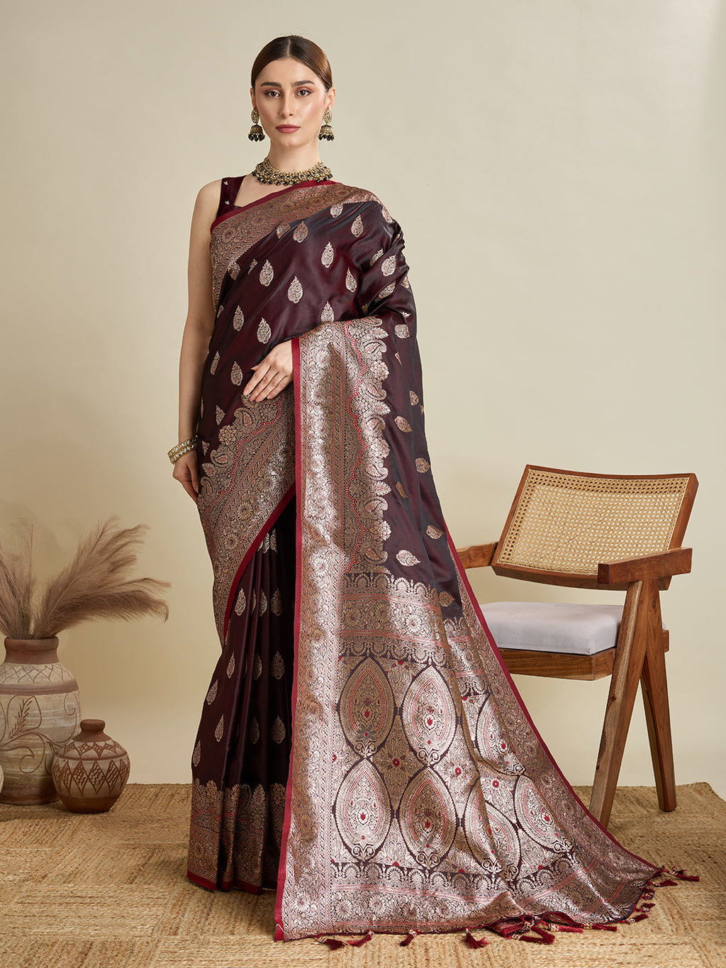Vedant Vastram Soft Litchi SIlk Banarasi Silk Jacquard Saree - Maroon | Grocsy