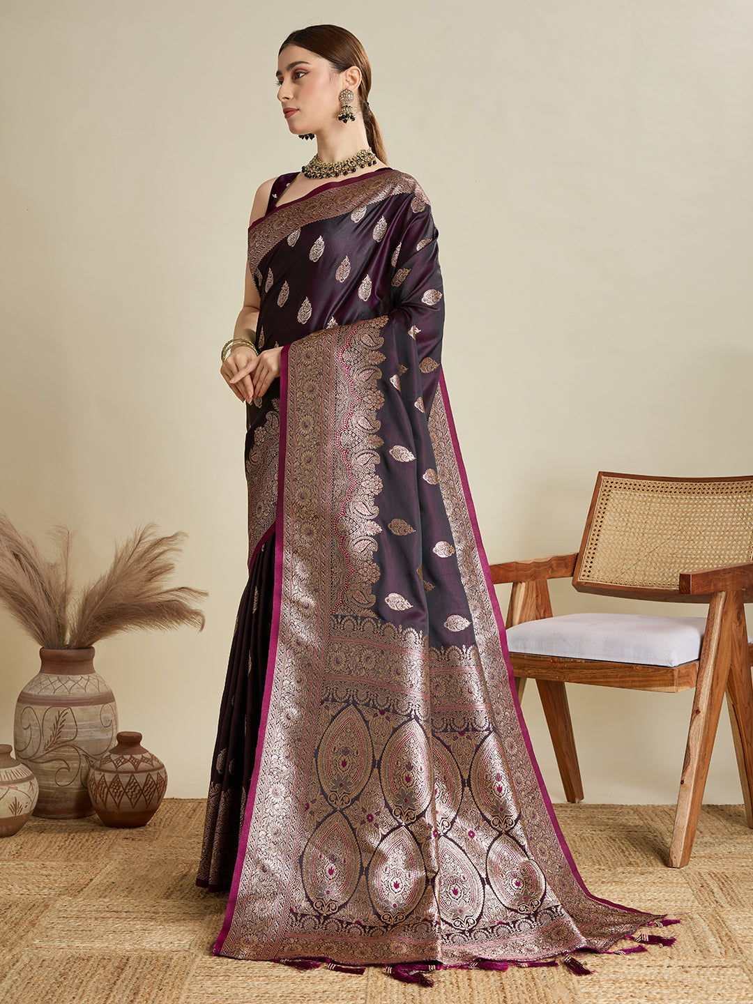 Vedant Vastram Soft Litchi SIlk Banarasi Silk Jacquard Saree - Wine | Grocsy