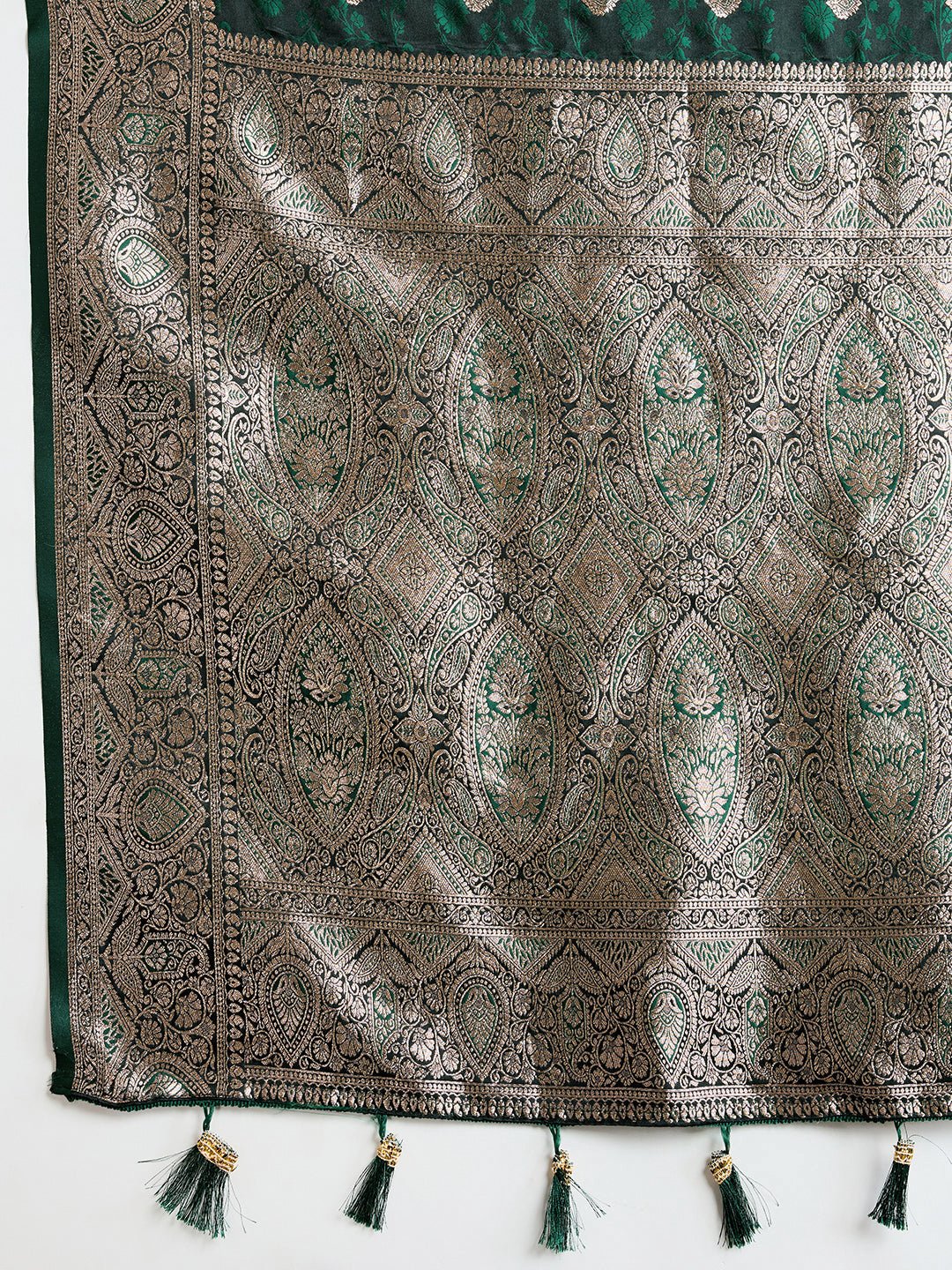 Vedant Vastram Soft Litchi SIlk Banarasi Silk Jacquard Saree - Green | Grocsy