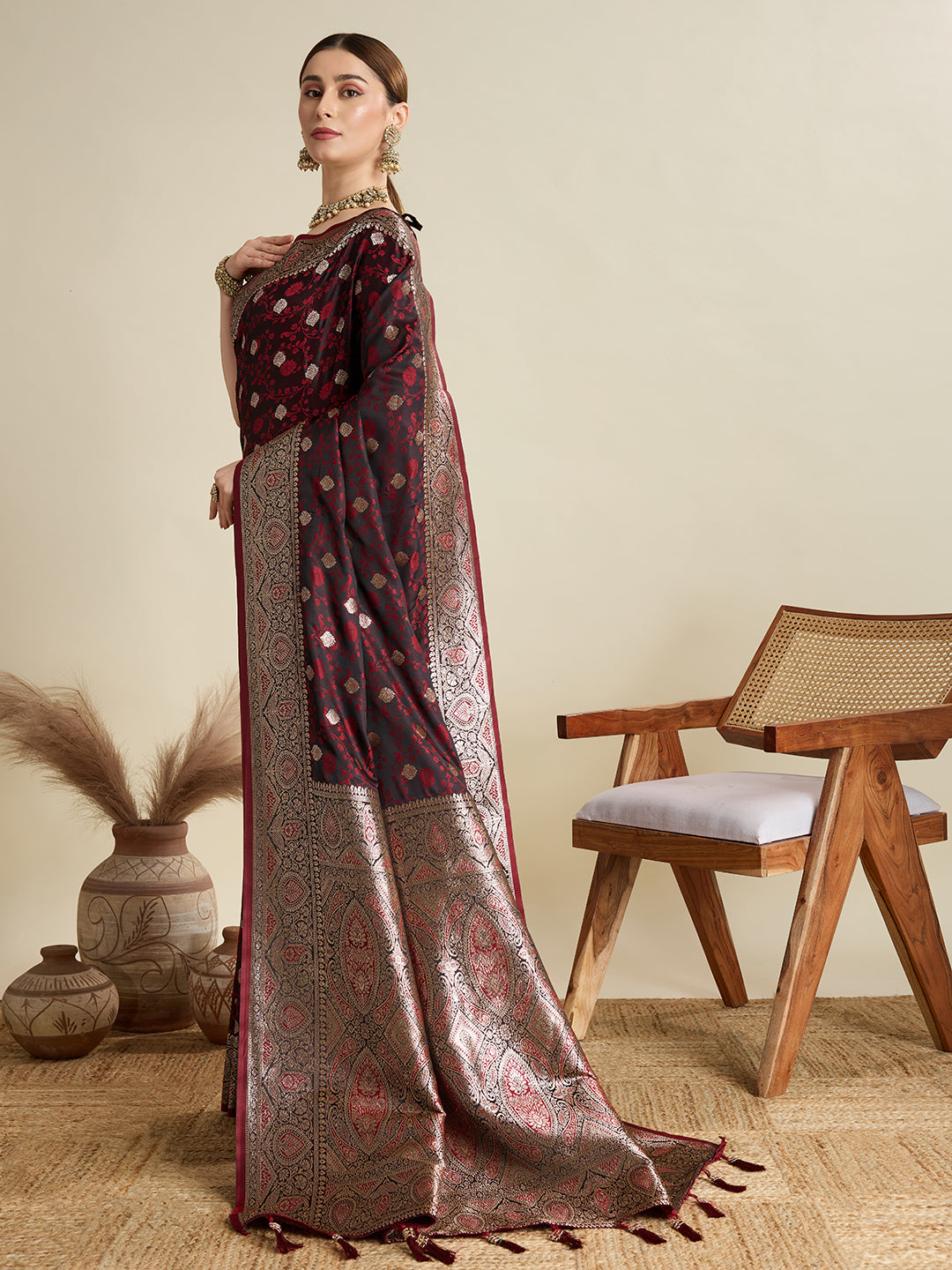 Vedant Vastram Soft Litchi SIlk Banarasi Silk Jacquard Saree - Maroon | Grocsy