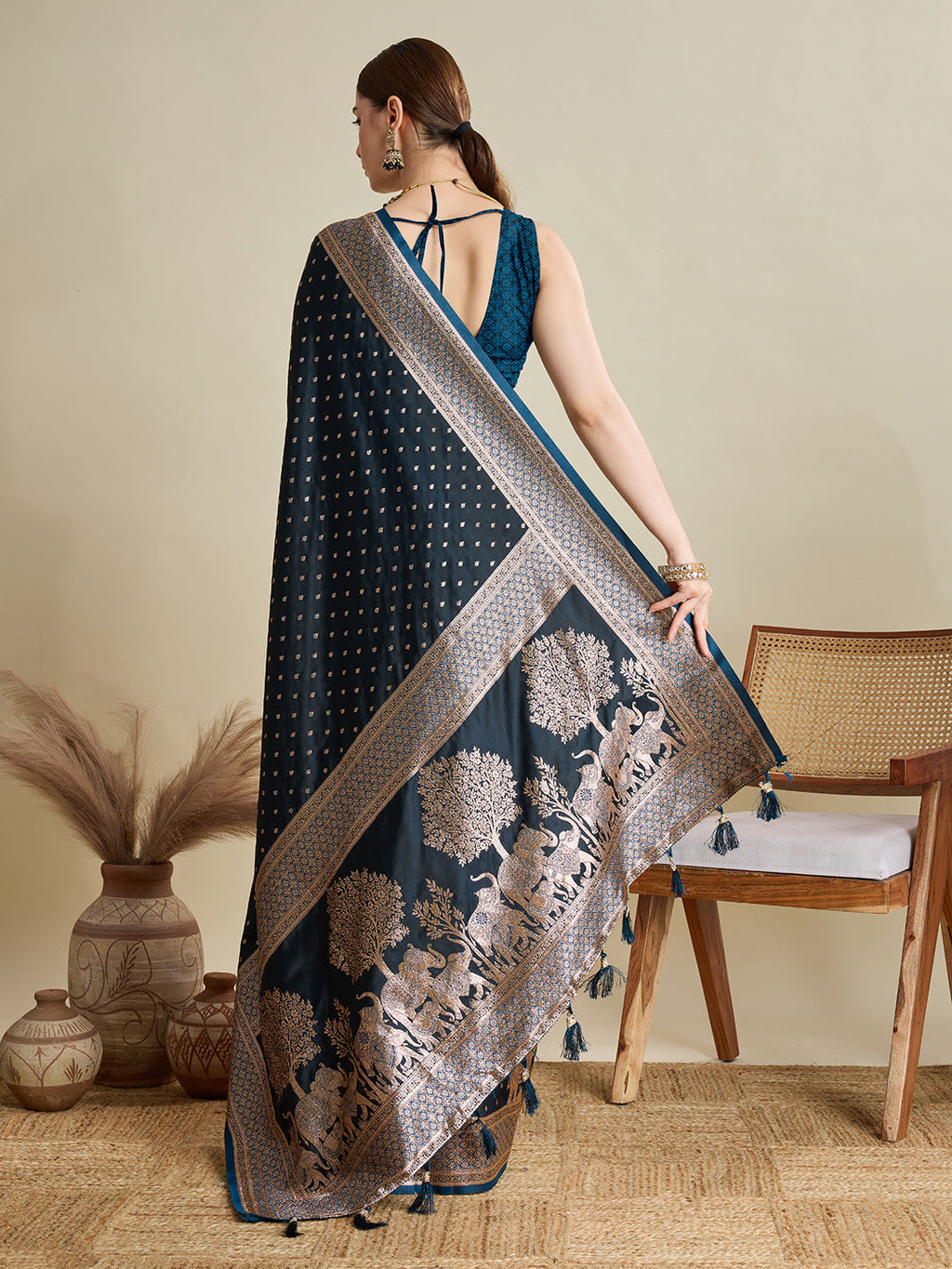 Vedant Vastram Soft Litchi SIlk Banarasi Silk Jacquard Saree - Navy Blue | Grocsy