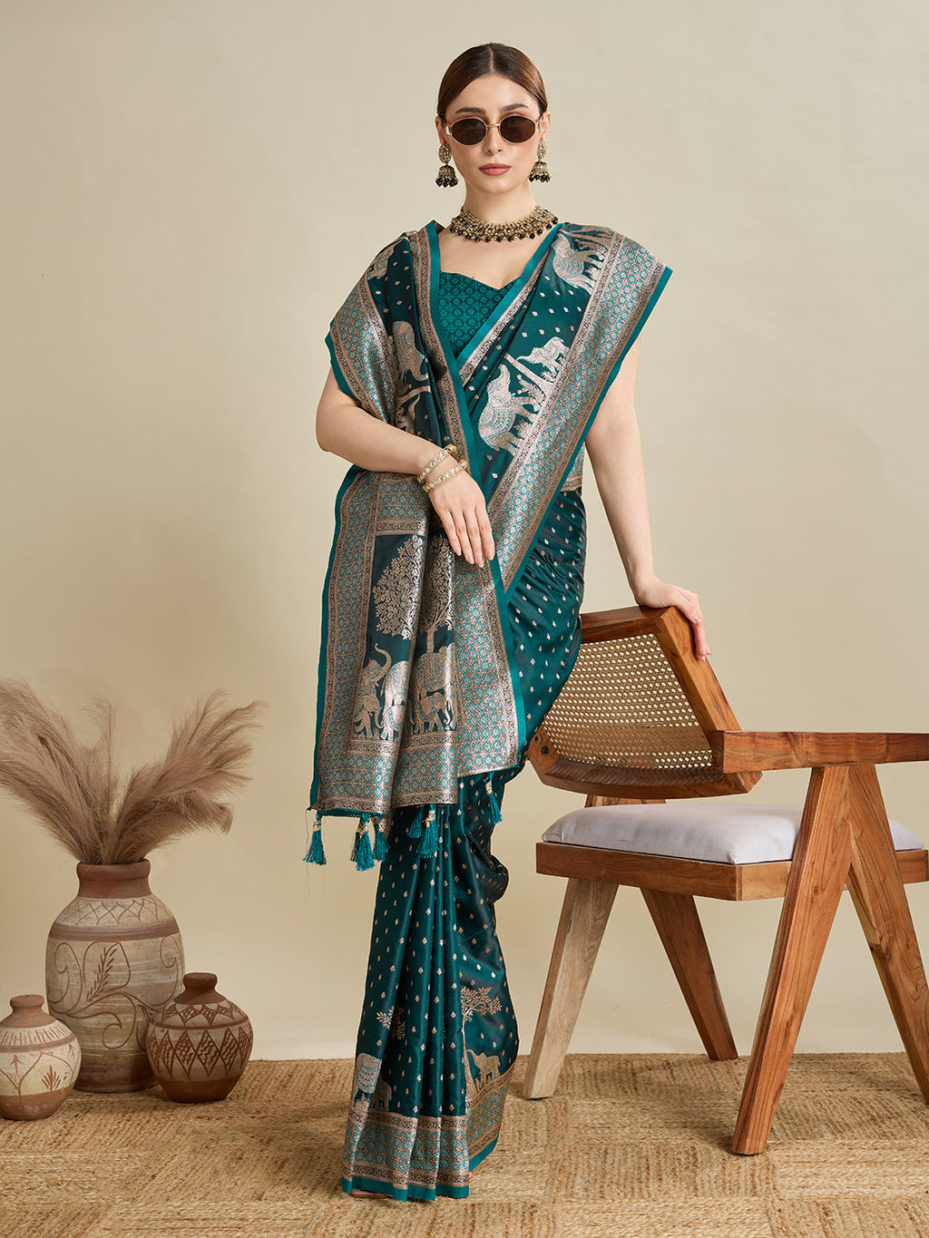 Vedant Vastram Soft Litchi SIlk Banarasi Silk Jacquard Saree - Rama | Grocsy