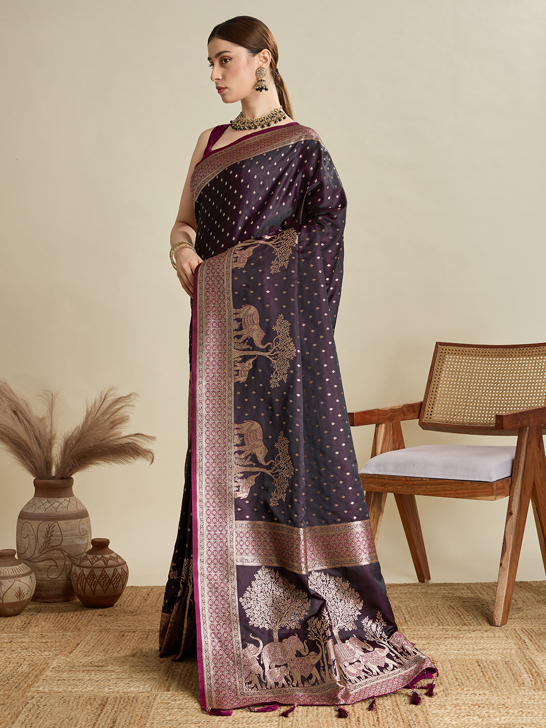 Vedant Vastram Soft Litchi SIlk Banarasi Silk Jacquard Saree - Wine | Grocsy