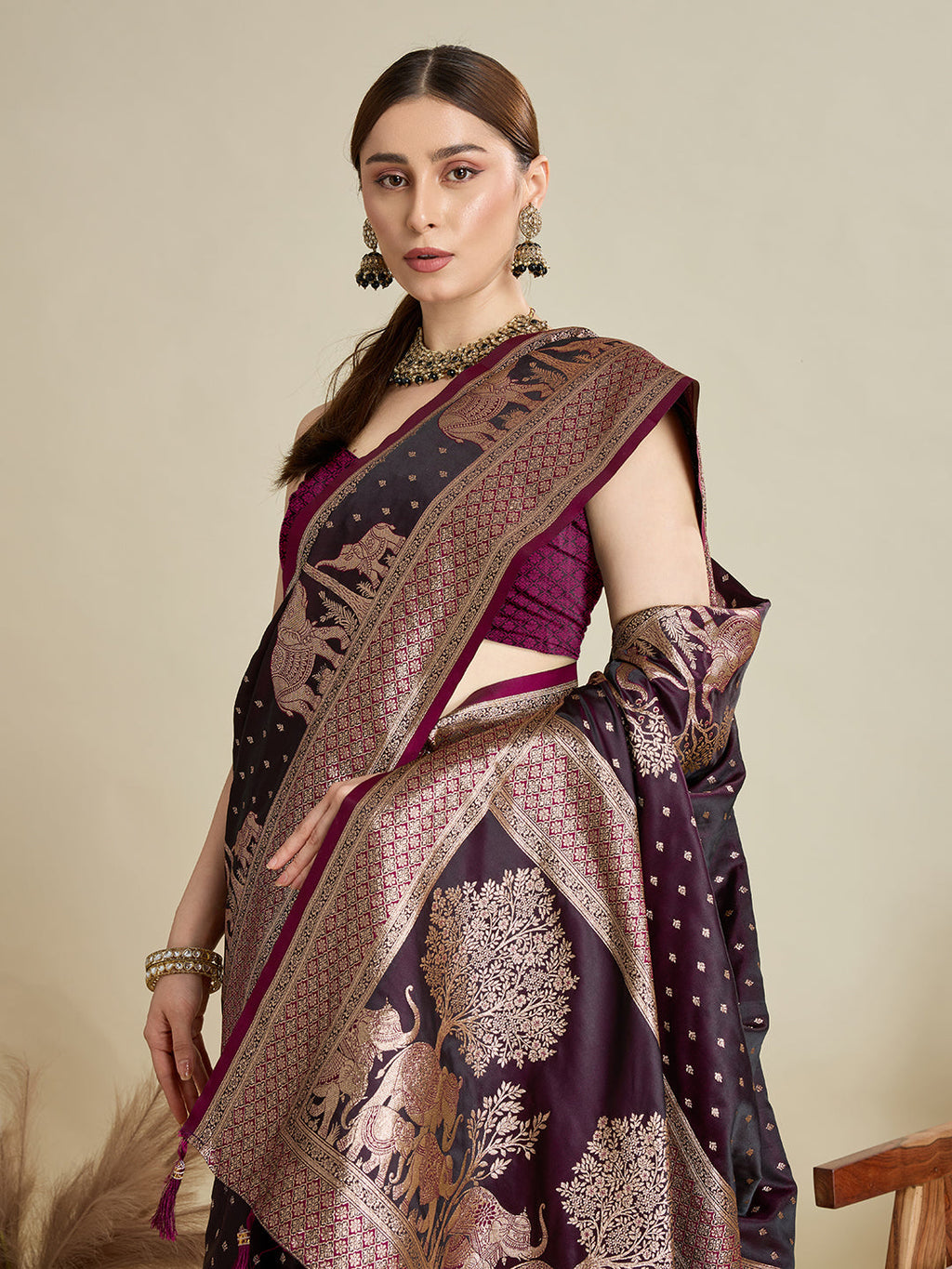 Vedant Vastram Soft Litchi SIlk Banarasi Silk Jacquard Saree - Wine | Grocsy