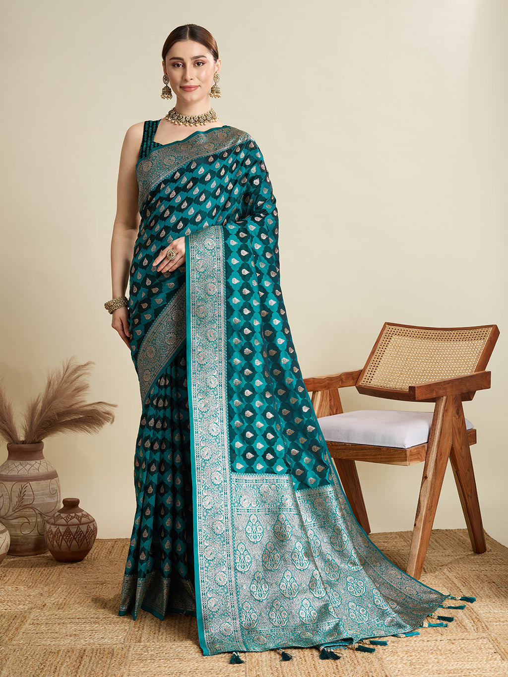 Vedant Vastram Soft Litchi SIlk Banarasi Silk Jacquard Saree - Firozi | Grocsy