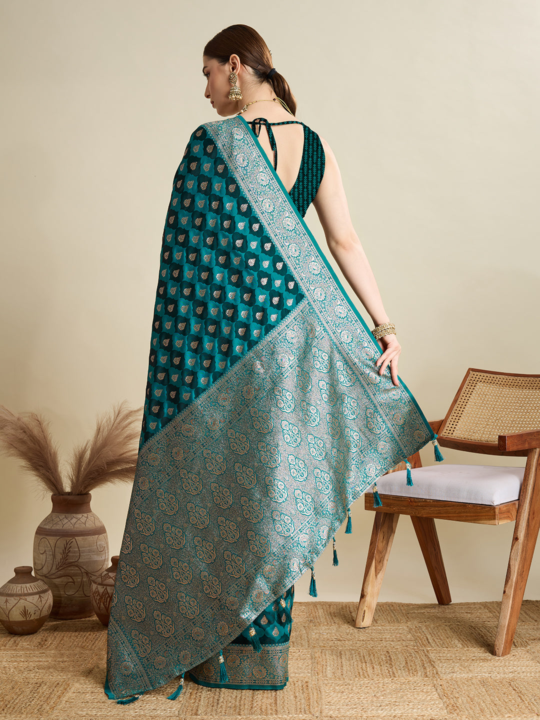 Vedant Vastram Soft Litchi SIlk Banarasi Silk Jacquard Saree - Firozi | Grocsy