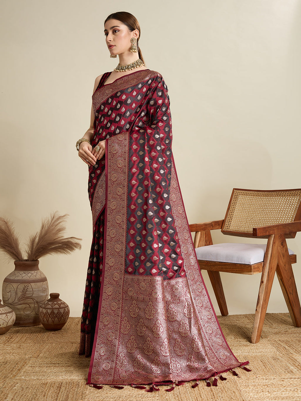 Vedant Vastram Soft Litchi SIlk Banarasi Silk Jacquard Saree - Maroon | Grocsy