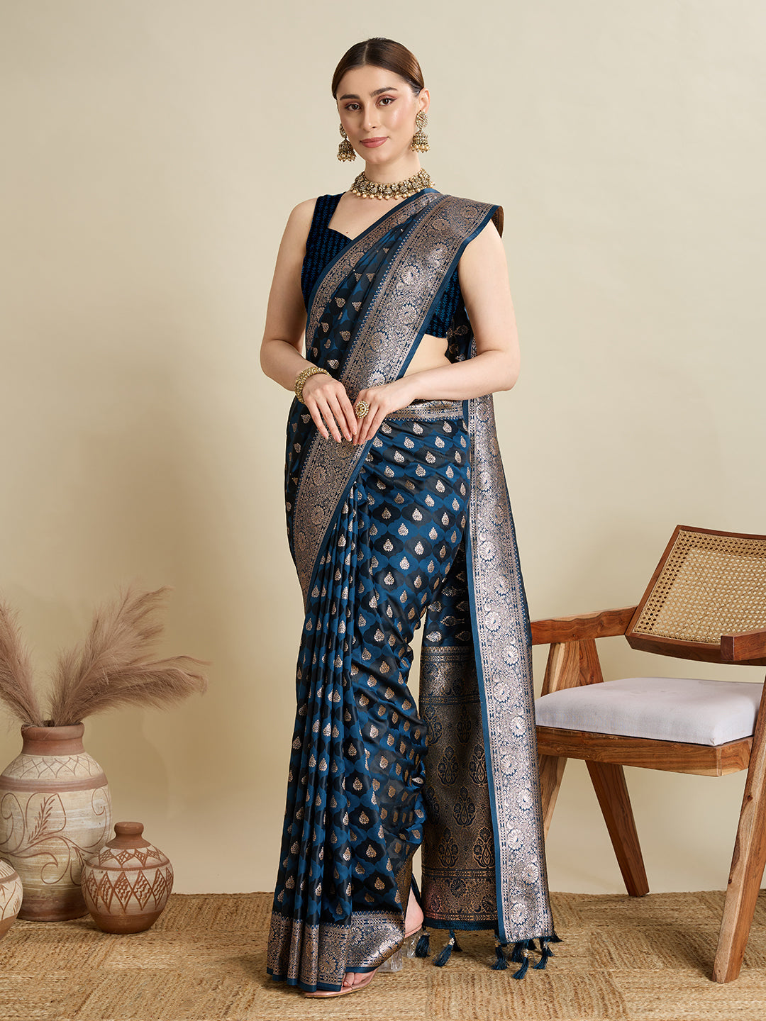 Vedant Vastram Soft Litchi SIlk Banarasi Silk Jacquard Saree - Navy Blue | Grocsy