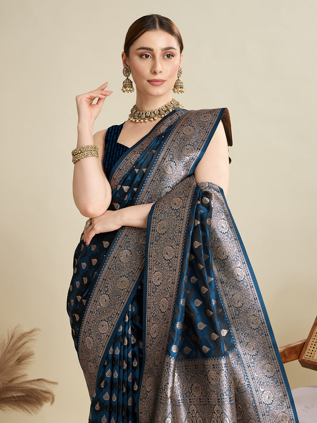 Vedant Vastram Soft Litchi SIlk Banarasi Silk Jacquard Saree - Navy Blue | Grocsy