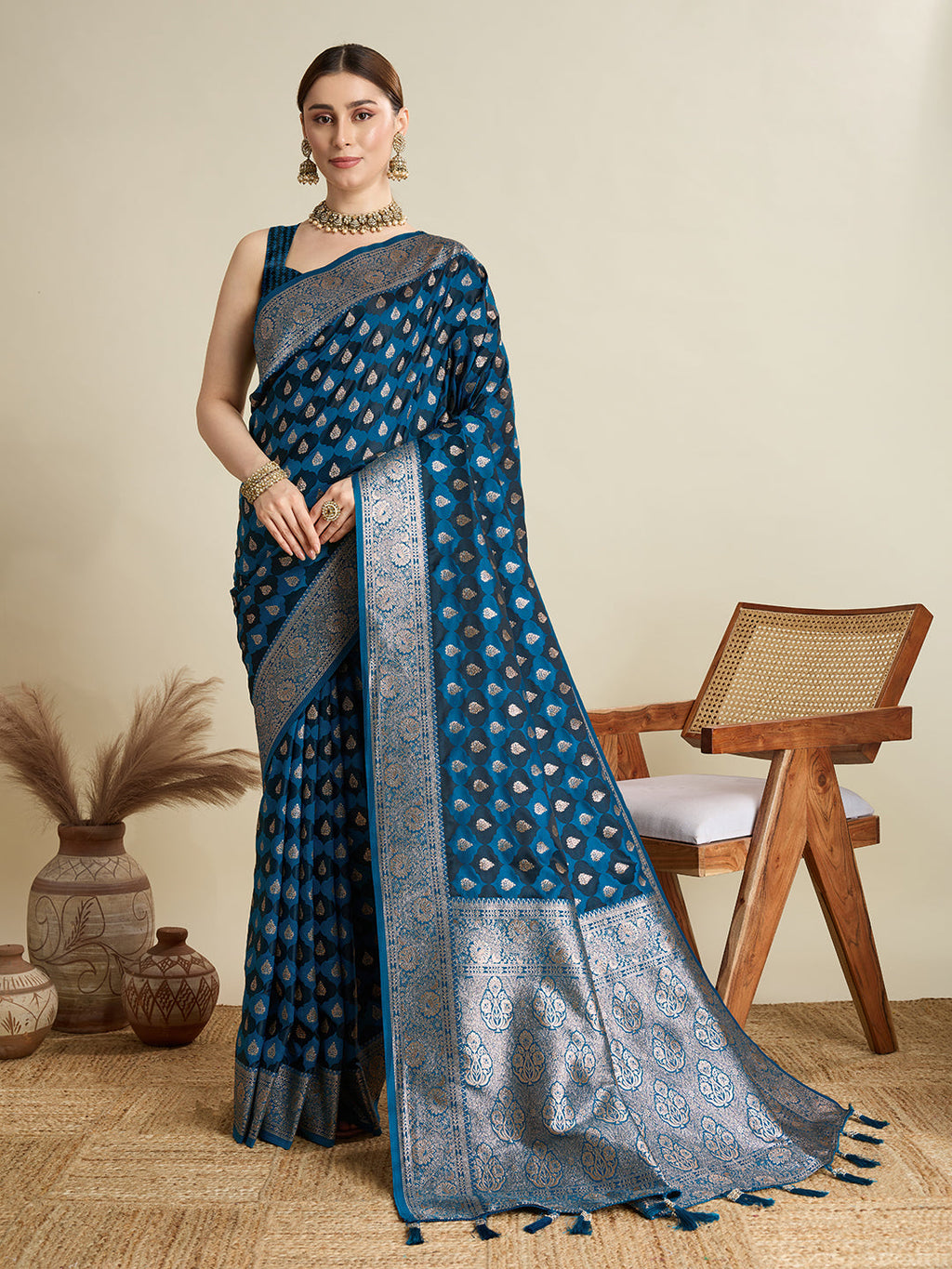 Vedant Vastram Soft Litchi SIlk Banarasi Silk Jacquard Saree - Rama | Grocsy