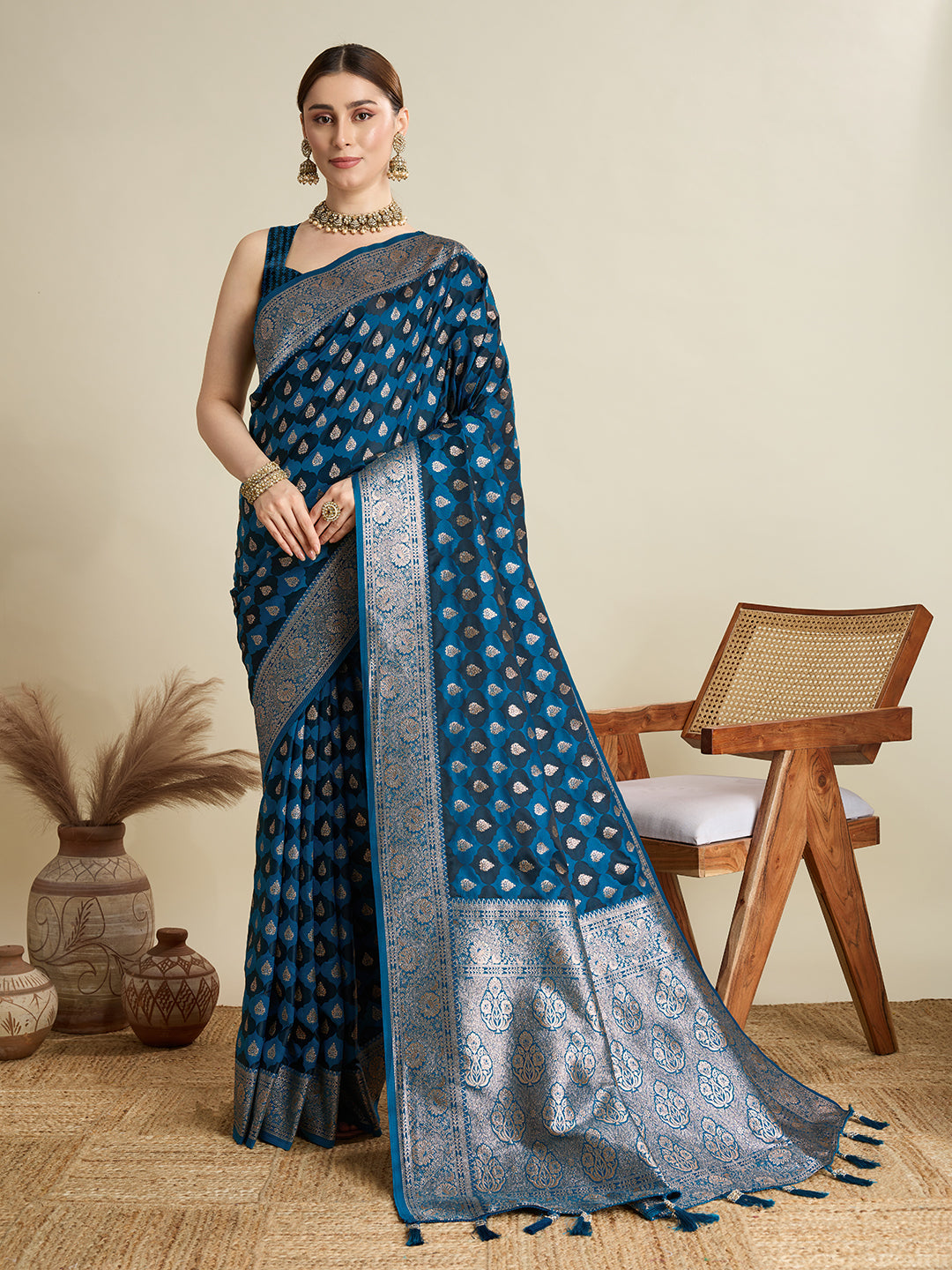 Vedant Vastram Soft Litchi SIlk Banarasi Silk Jacquard Saree - Rama | Grocsy