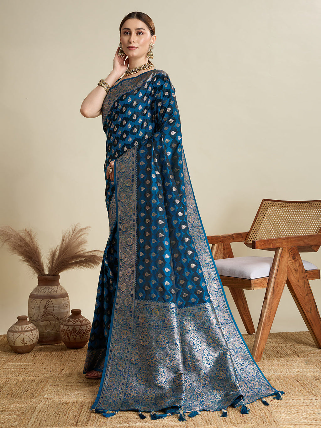 Vedant Vastram Soft Litchi SIlk Banarasi Silk Jacquard Saree - Rama | Grocsy