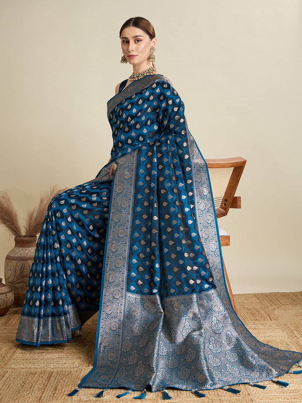 Vedant Vastram Soft Litchi SIlk Banarasi Silk Jacquard Saree - Rama | Grocsy