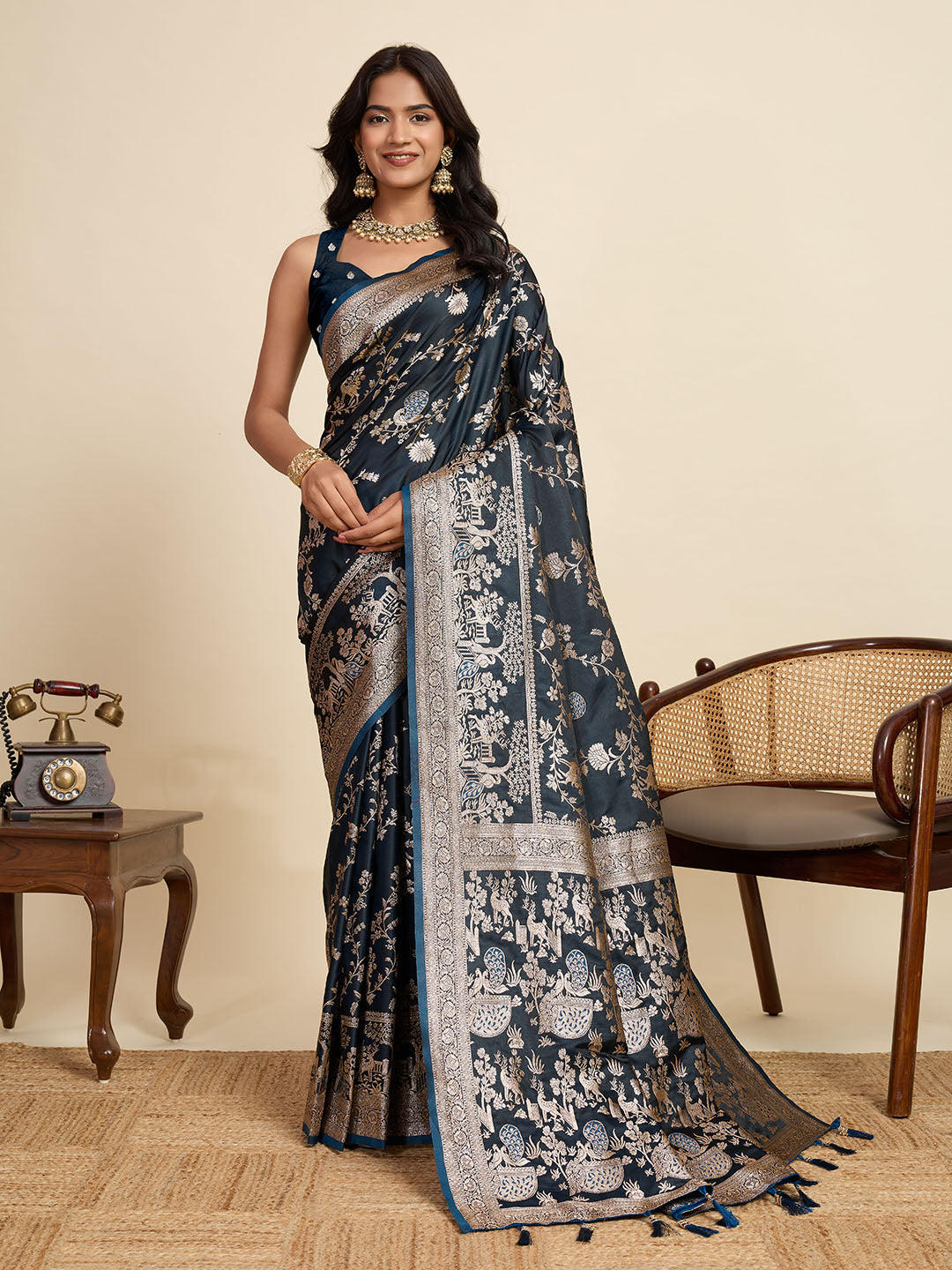 Vedant Vastram Soft Litchi Silk Paithani Jacquard Saree - Navy Blue | Grocsy