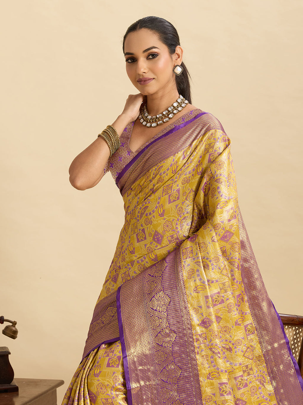 Vedant Vastram Soft Litchi Silk Banarasi Silk Jacquard Saree - Lavender | Grocsy