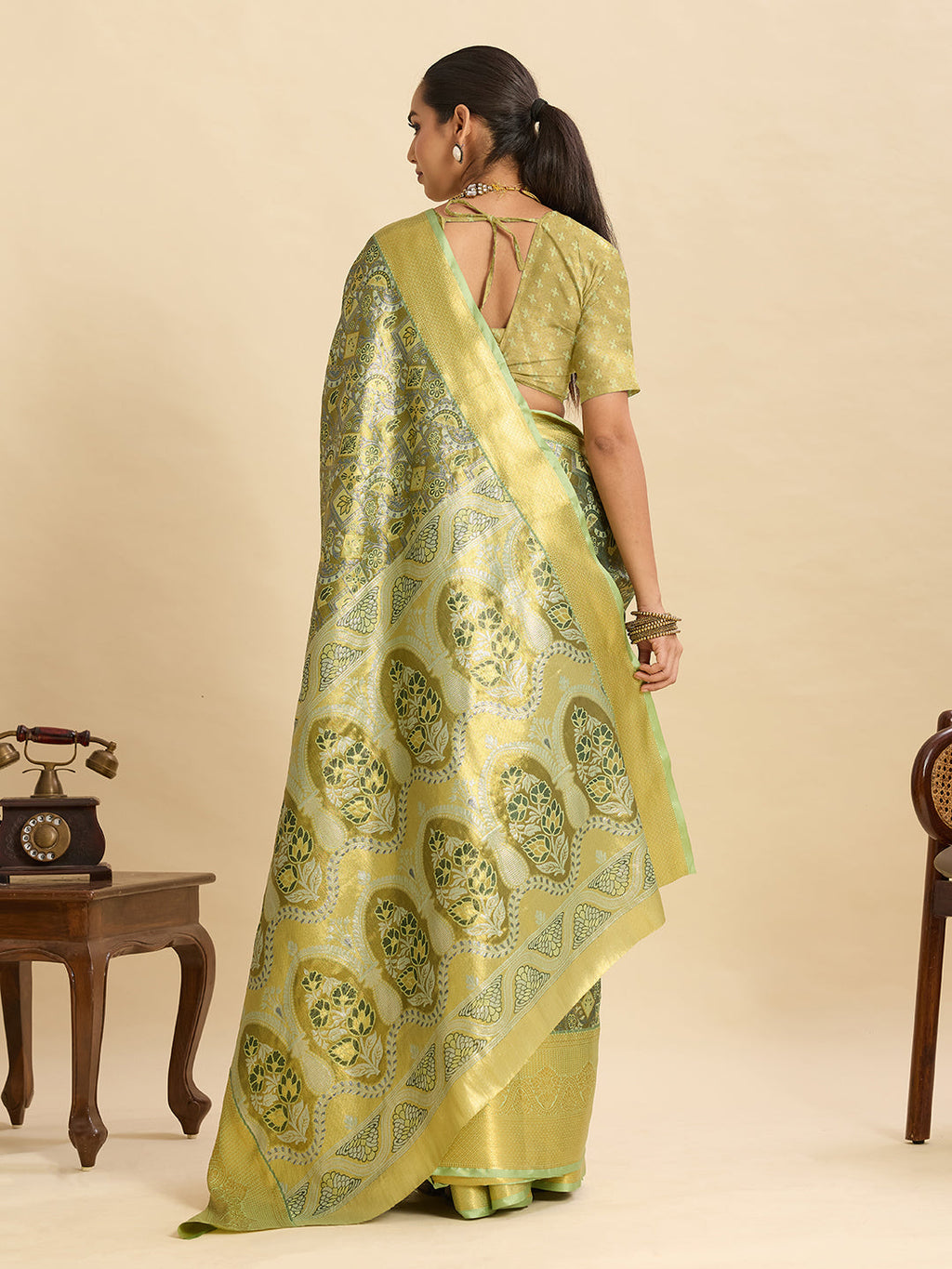 Vedant Vastram Soft Litchi Silk Banarasi Silk Jacquard Saree - Pista | Grocsy