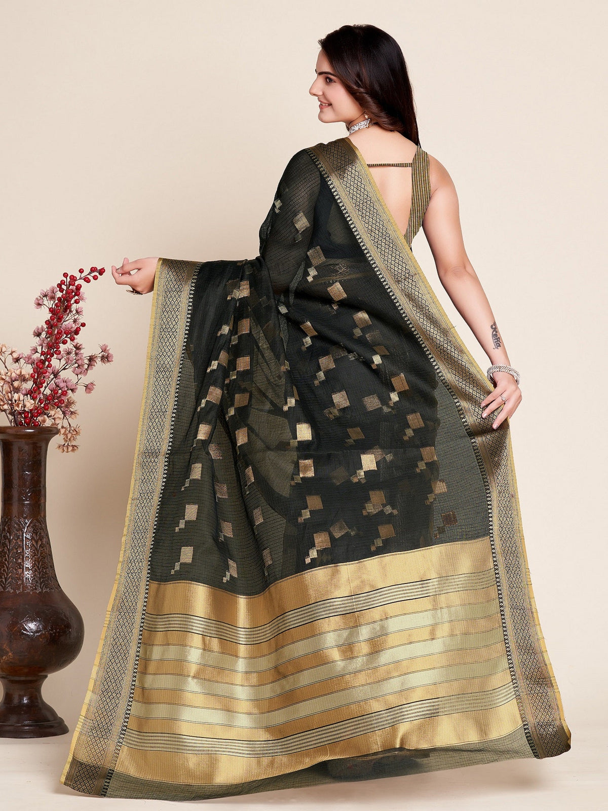 Vedant Vastram Cotton Silk Silk Jacquard Fancy Saree - Black | Grocsy