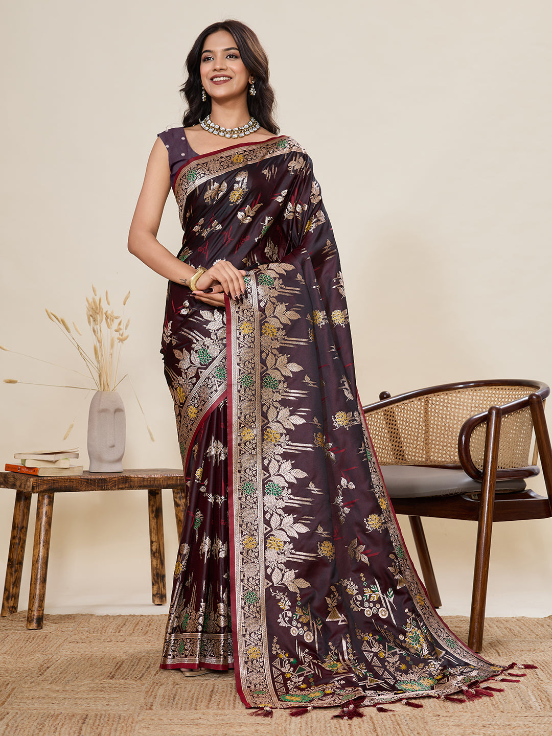Vedant Vastram Soft Litchi Silk Banarasi Silk Jacquard Saree - Maroon | Grocsy