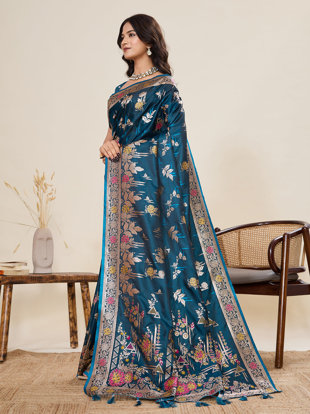 Vedant Vastram Soft Litchi Silk Banarasi Silk Jacquard Saree - Rama | Grocsy