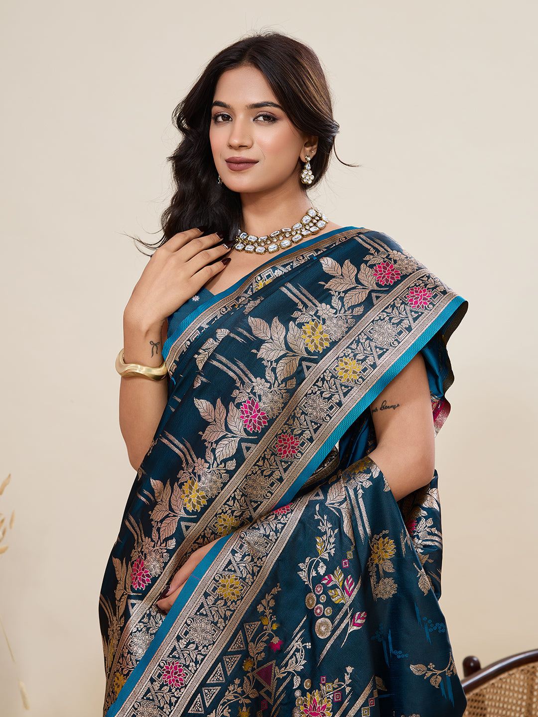 Vedant Vastram Soft Litchi Silk Banarasi Silk Jacquard Saree - Rama | Grocsy