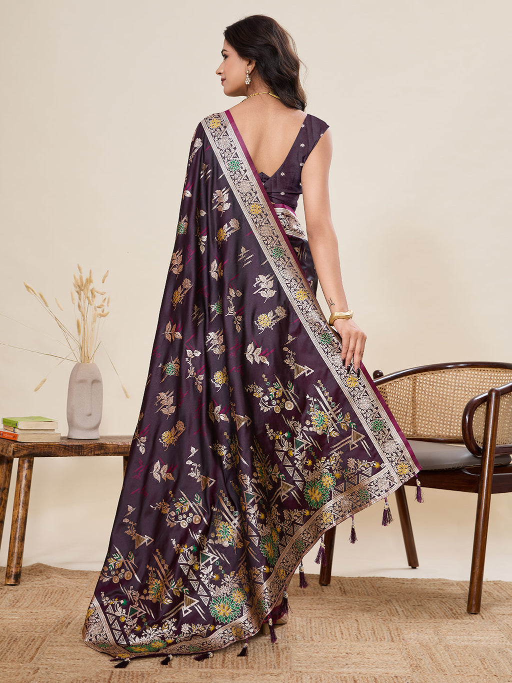 Vedant Vastram Soft Litchi Silk Banarasi Silk Jacquard Saree - Wine | Grocsy