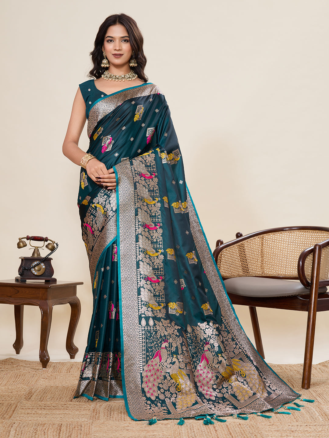 Vedant Vastram Soft Litchi Silk Banarasi Silk Jacquard Saree - Firozi | Grocsy