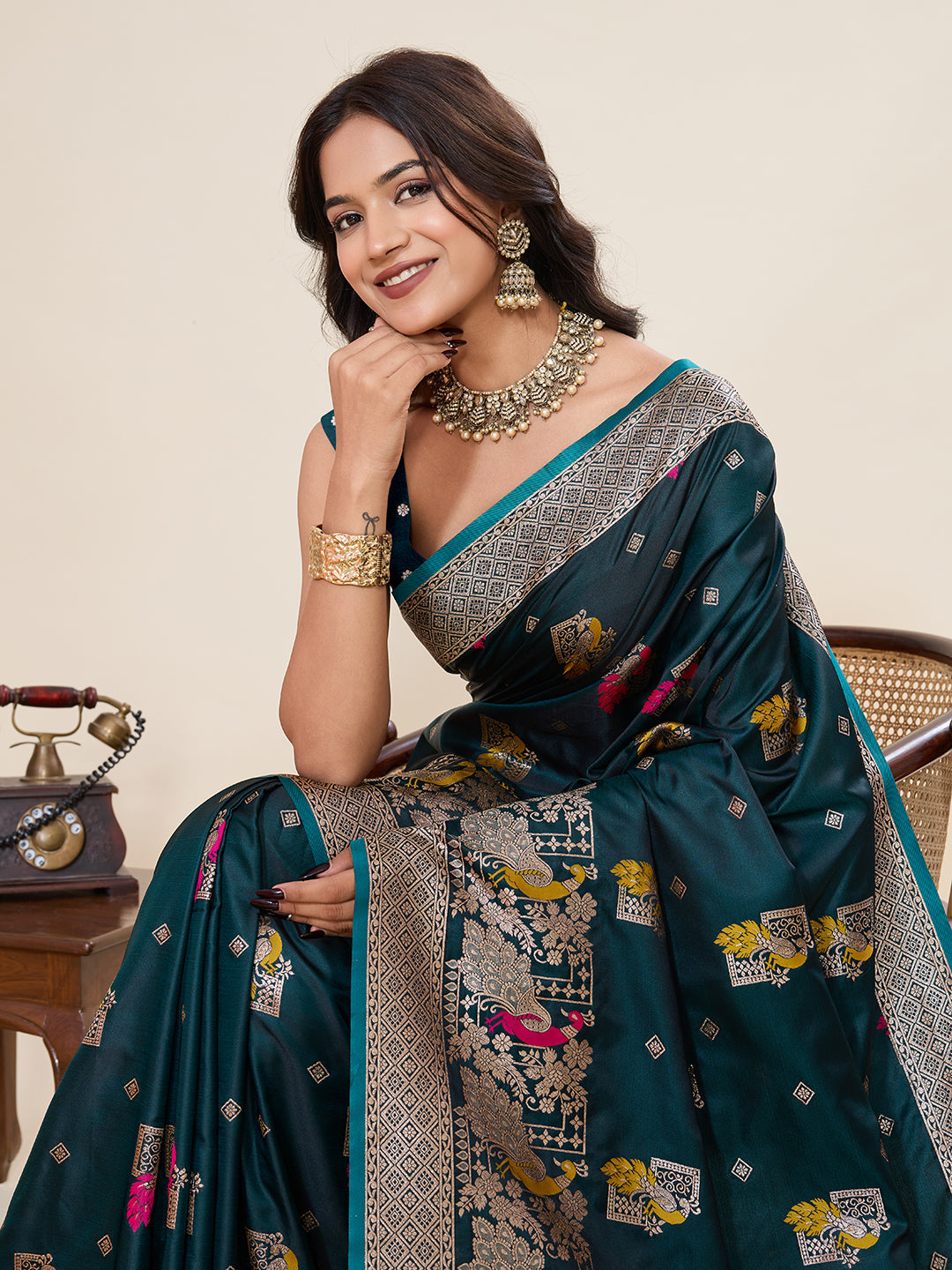 Vedant Vastram Soft Litchi Silk Banarasi Silk Jacquard Saree - Firozi | Grocsy