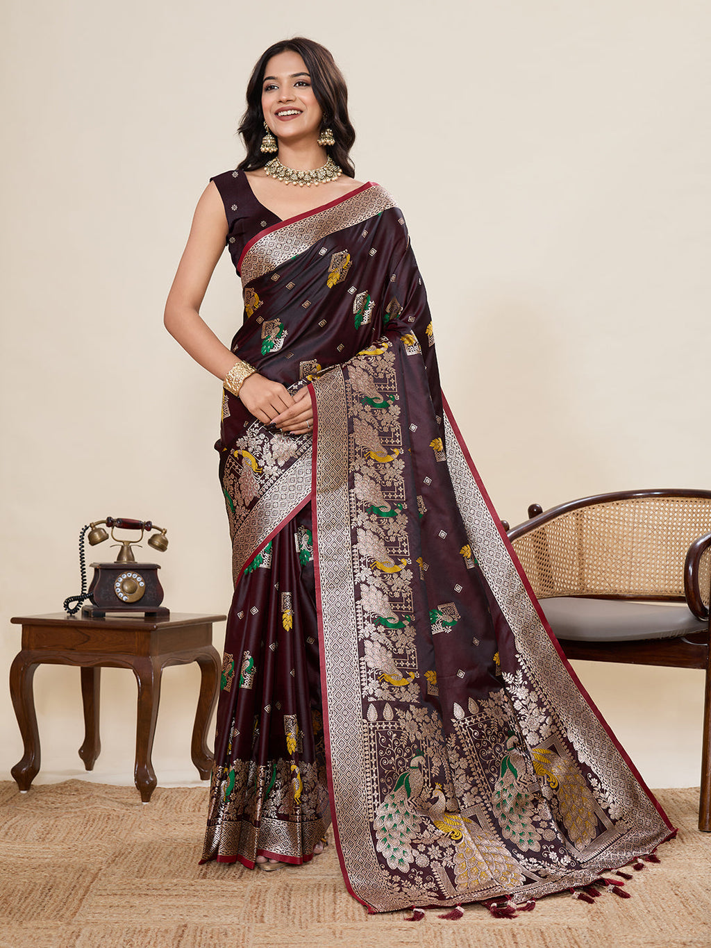 Vedant Vastram Soft Litchi Silk Banarasi Silk Jacquard Saree - Maroon | Grocsy