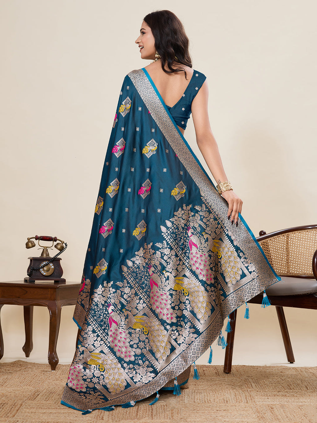 Vedant Vastram Soft Litchi Silk Banarasi Silk Jacquard Saree - Rama | Grocsy