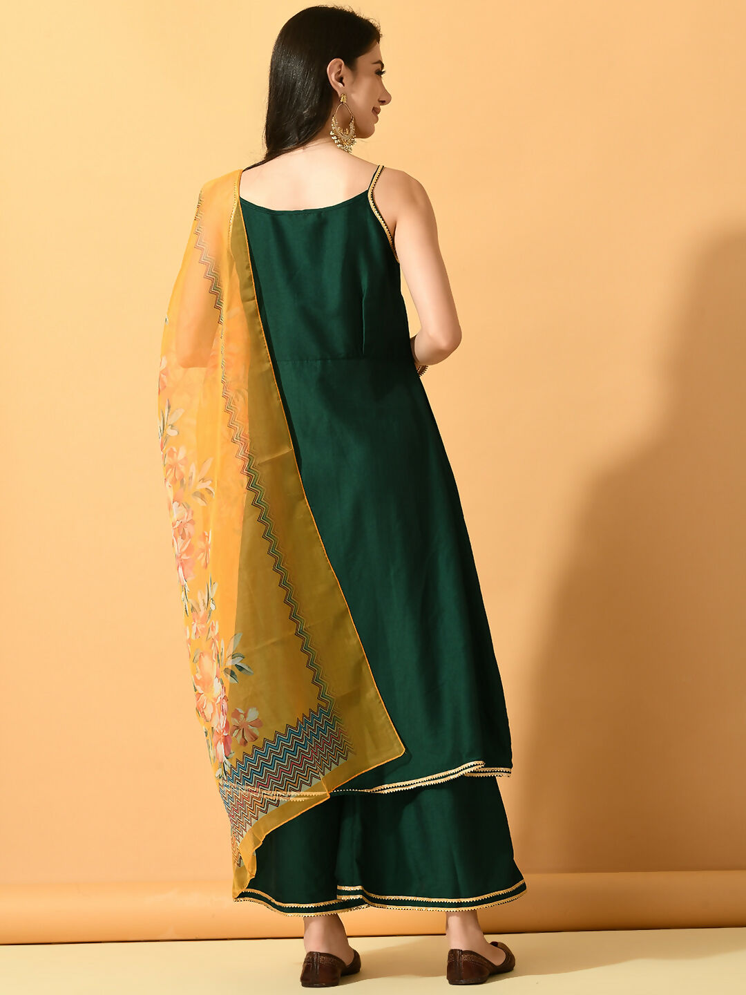 Myshka Women's Green Solid Party Kurta Sets | Grocsy