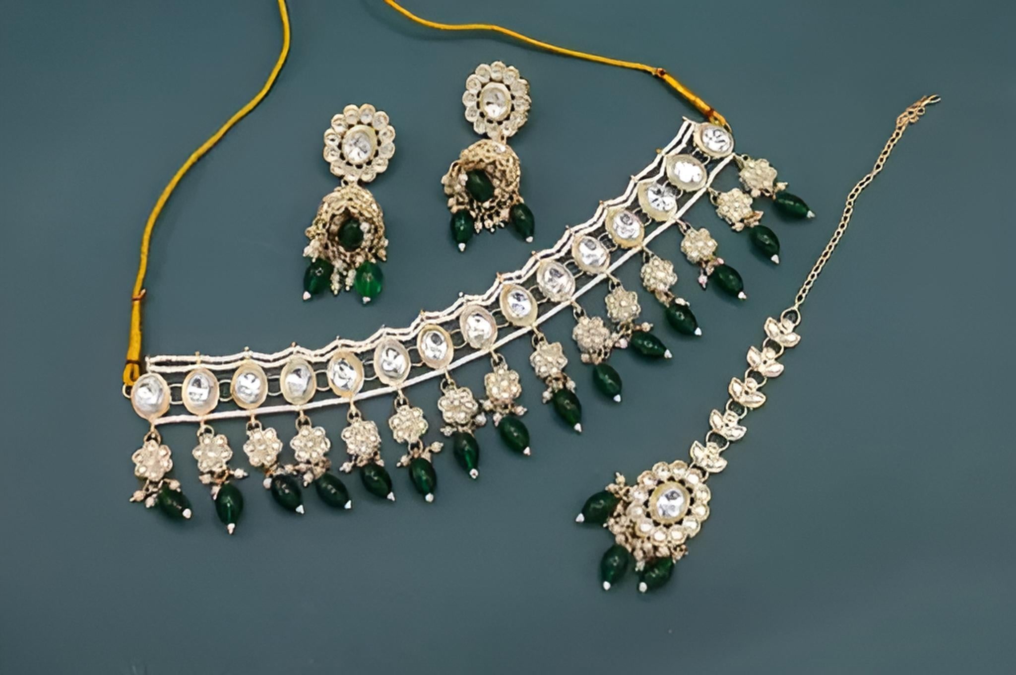 Jewel City Regal Diamond and Emerald Necklace Set - Exquisite Bridal and Formal Jewelry | Grocsy