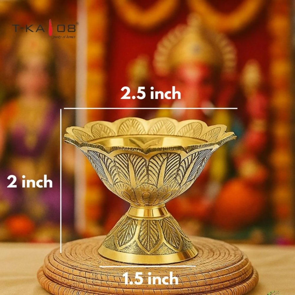 CraftVatika Brass Traditional Devdas Puja Lamp For Decor | Grocsy